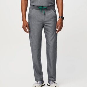 FIGS Axim Cargo Scrub Pants Mens Large Graphite Gray Straight Leg